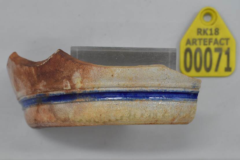 A sherd of Westerwald pottery found on VOC-ship Rooswijk